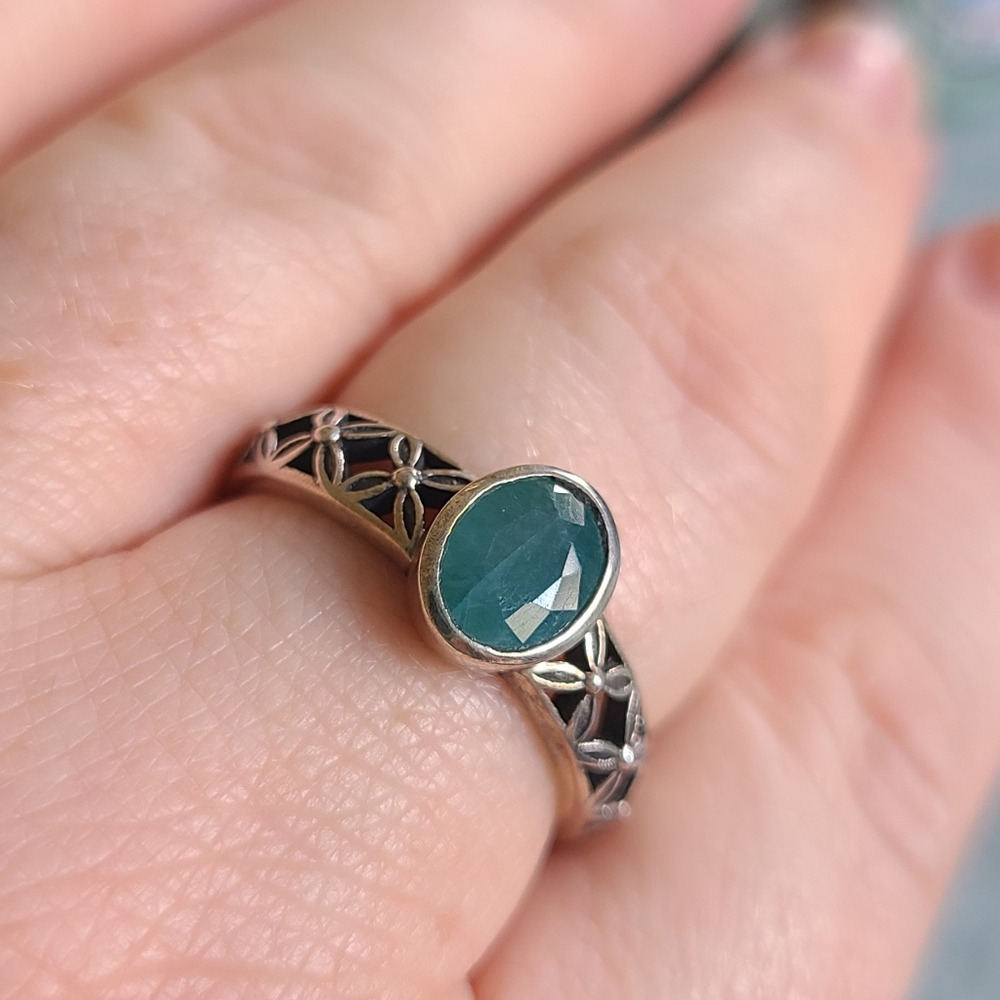 NWT Sterling Silver Filigree Ring with Teal Green Grandiderite